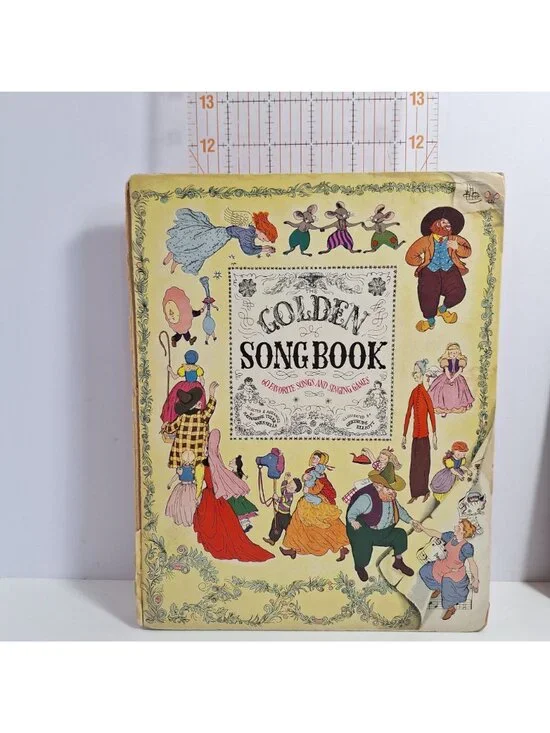 The Golden Song Book 1945 60 Favorite Singing Games Hardcover Illustrated Music - Picture 13 of 16